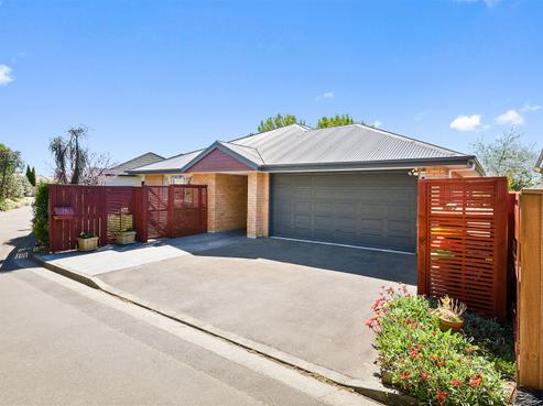 24 Bibiana Street, Aidanfield