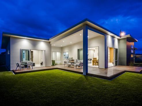 88 Orotu Drive, Poraiti