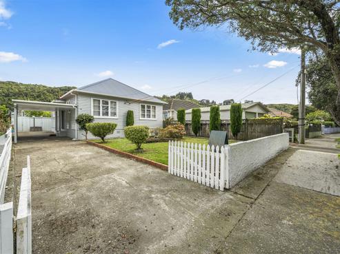 19 Lockwood Crescent, Taita