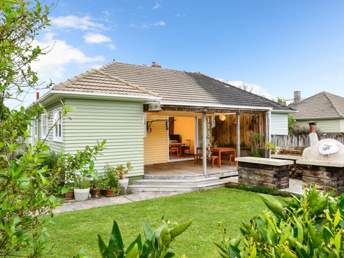 63 Jellicoe Drive, Hamilton East