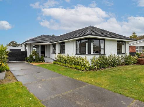 2 Waratah Street, Avondale
