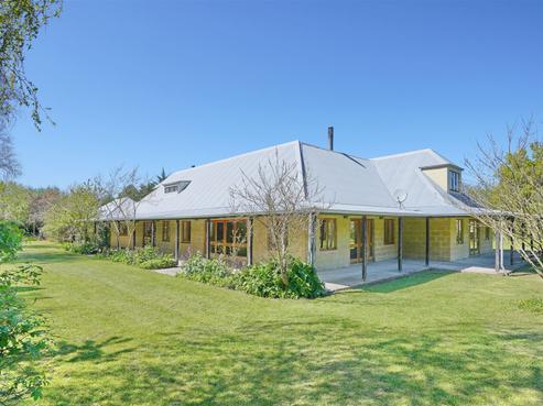 77 Mount Thomas Road, Fernside