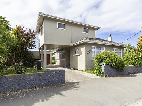 32 Weaver Street, Oamaru