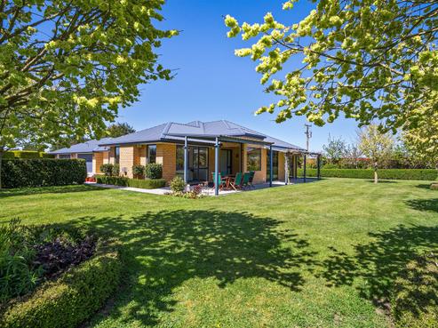 964 Woodfields Road, West Eyreton