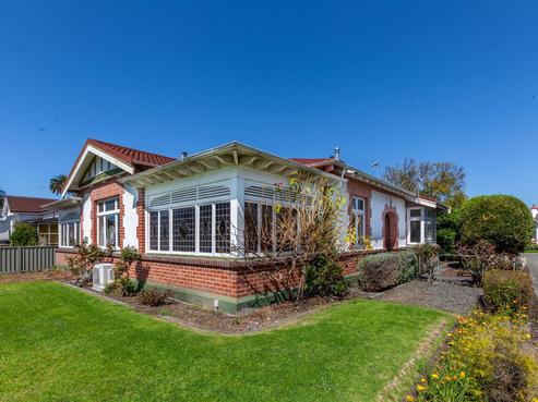 20 Jull Street, Napier South