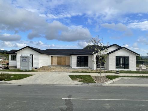 1 Munro Oak Lane, Clevedon