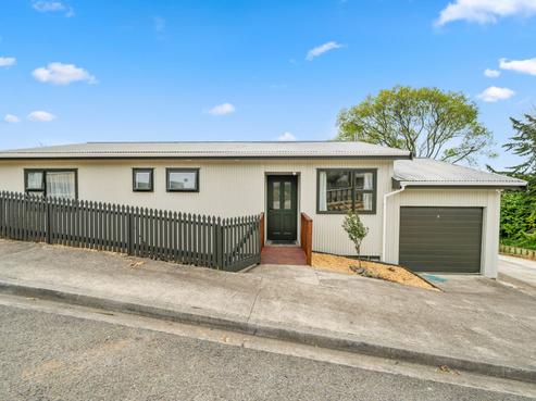 2 Vera Lane, Paraparaumu