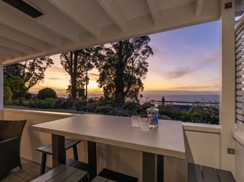 59 Queens Road, Stepneyville