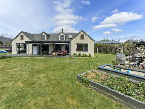 8 Pyke Court, Cromwell