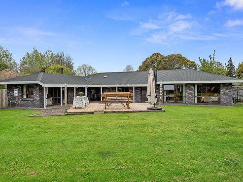 1220 Franklin Street, Pirongia
