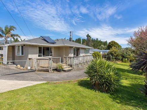142 Pioneer Road, Spotswood