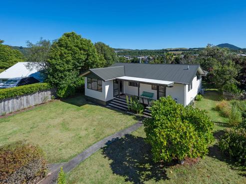 30 Candu Lane, Kinloch