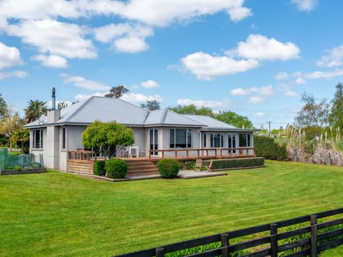 312 Racecourse Road, Waipukurau and Surrounds