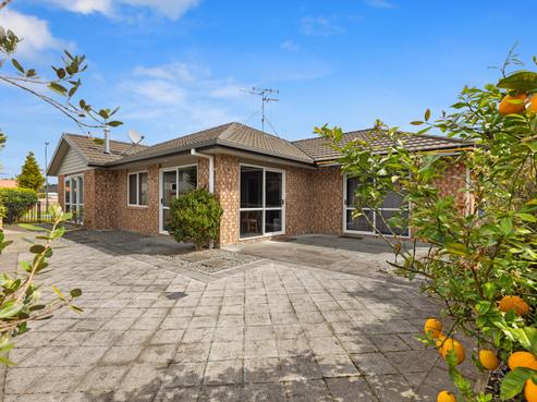 97 Millers Road, Brookfield