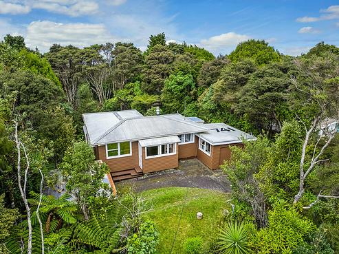 741 Scenic Drive, Henderson Valley