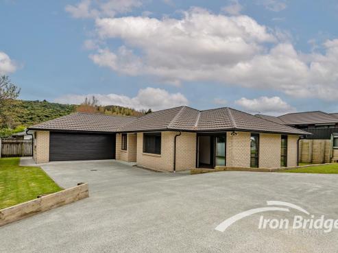 26 Sunstone Crescent, Brown Owl