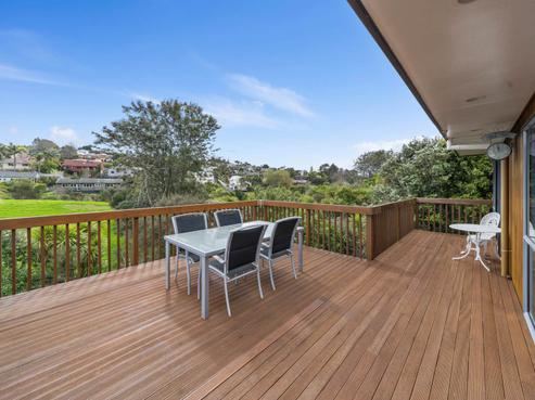 19 Bayside Drive, Browns Bay