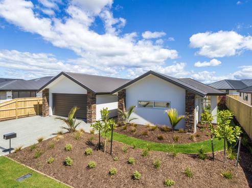 32 Carmine Crescent, Appleby