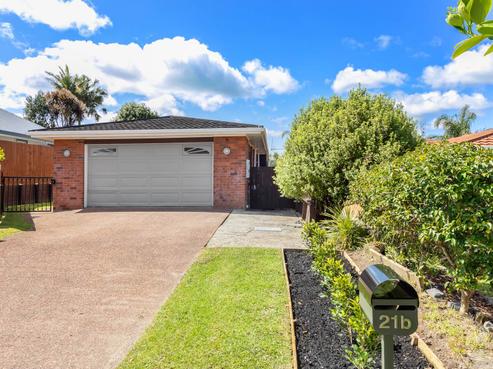 2/21 Sailfish Drive, West Harbour