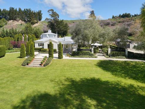 821 Mount Thomas Road, Fernside