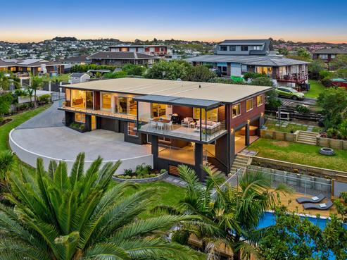 37 Rosario Crescent, Red Beach