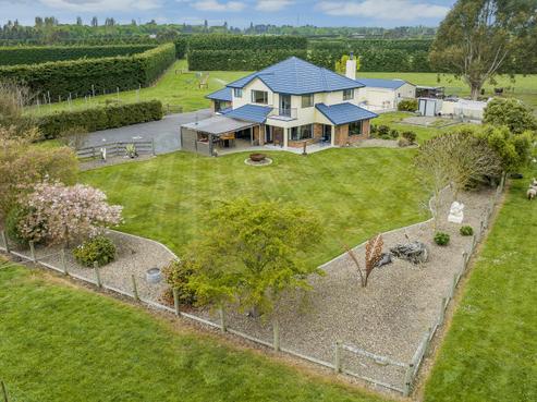 120 Swannanoa Road, Fernside