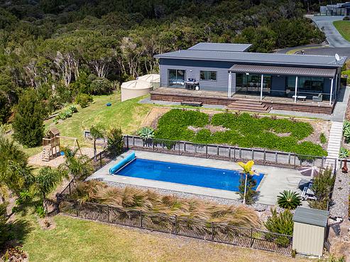 19 Sunrise Place, Cable Bay