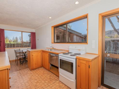 157 Tarbert Street, Alexandra