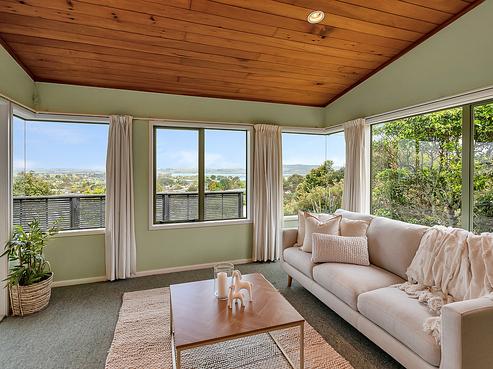 25 Commins Road, Onerahi