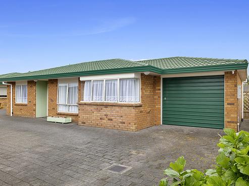 2/210 Mangorei Road, Merrilands