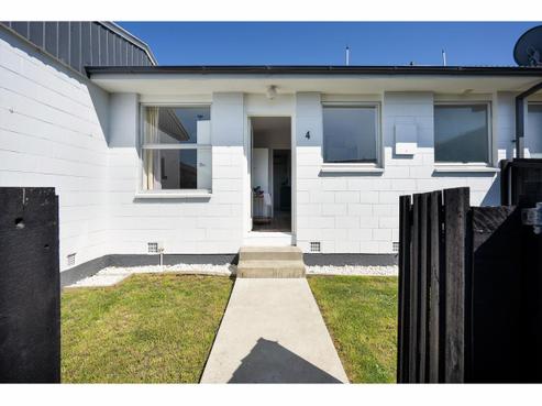 4/108 Edward Avenue, Edgeware