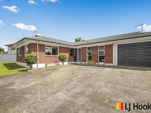 16 Damian Way, Weymouth