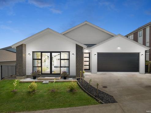 17 Kaipuke Crescent, Gulf Harbour