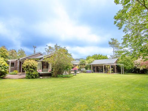88 Engles Road, Shannon