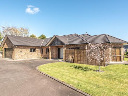 15 Bullock Drive, Springvale