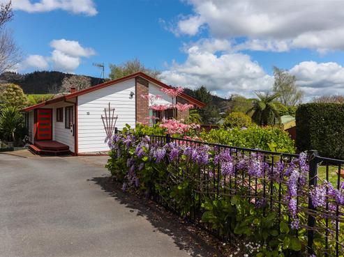 13 Bradley Place, Lynmore