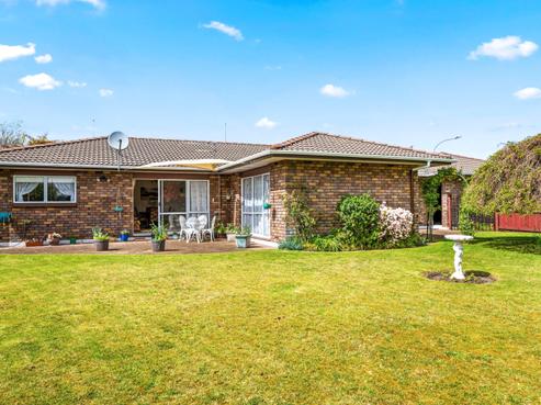 21 Luxor Place, Westbrook