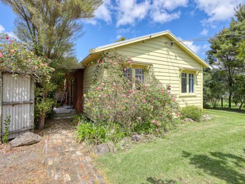 2 Leslie Street, Mangawhai