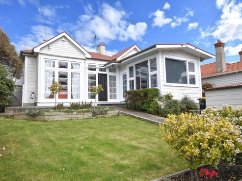 47 Preston Crescent, Belleknowes