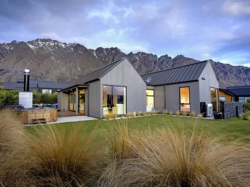 32 Falconer Rise, Jacks Point