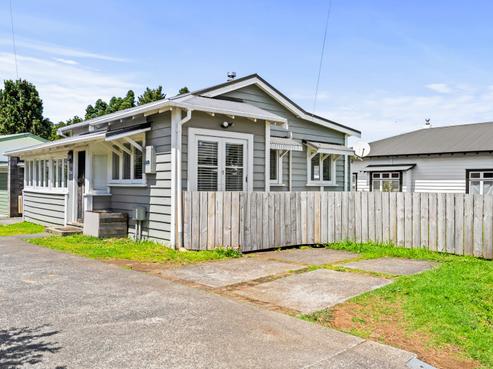 86A Hatea Drive, Regent