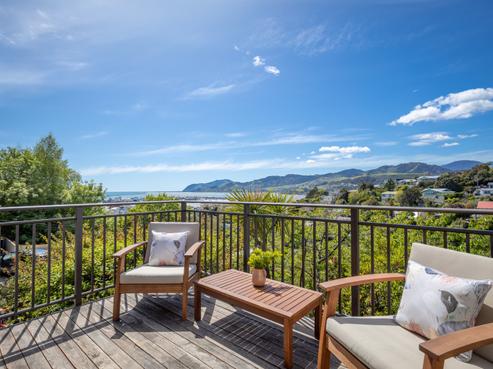 11 Queens Road, Stepneyville