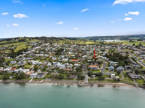 28 Deerness Crescent, Algies Bay