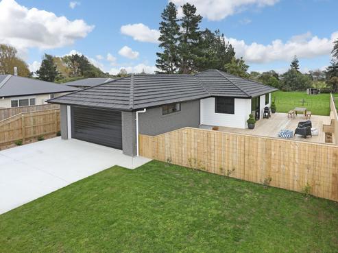 18 Oldfield Lane, Marton
