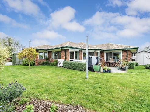 79 North Terrace, Darfield