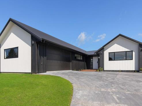 37 Baxendale Drive, Westbrook