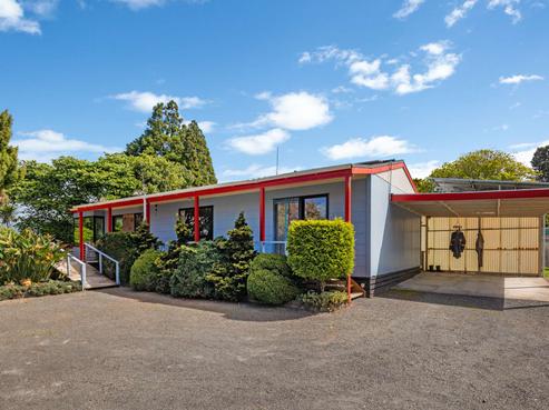7 Poland Street, Waikino