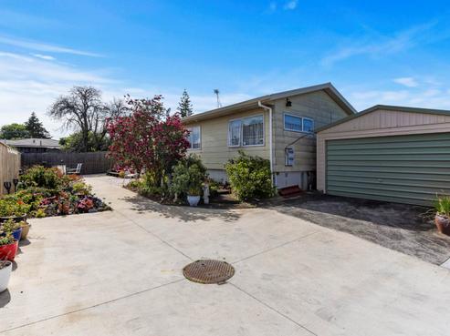 14B Churchill Avenue, Manurewa