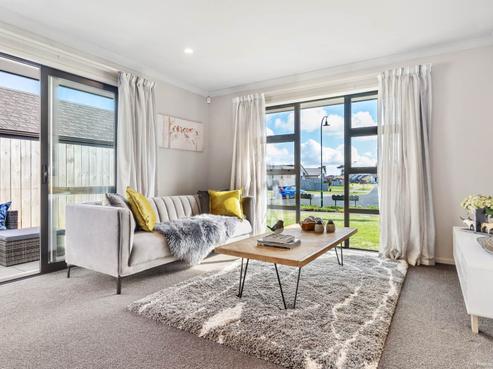 63 Pamela Christine Road, Patumahoe