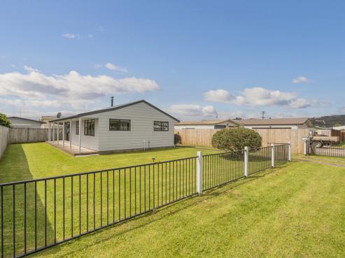 1 Cholmondeley Crescent, Whitianga
